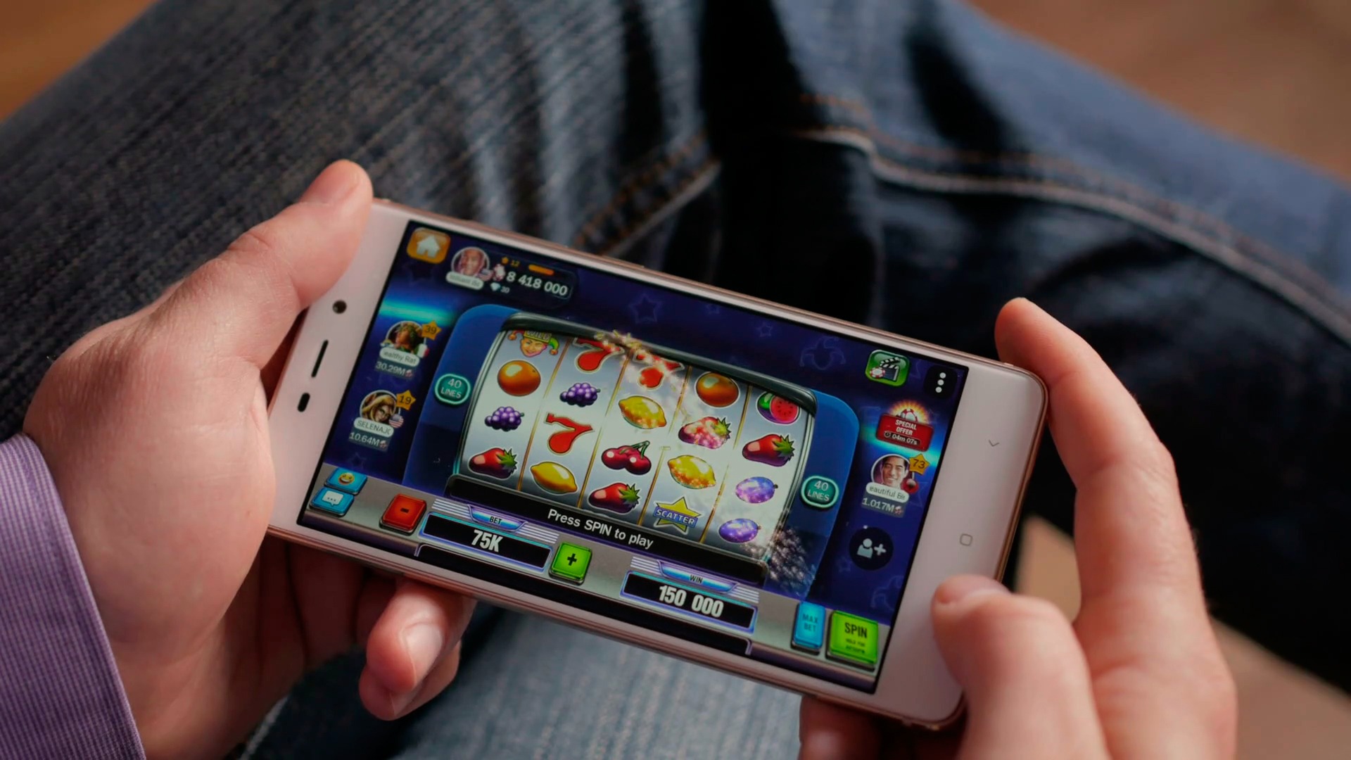 Tips Main Slot di HP Biar Aman & Tetap Seru